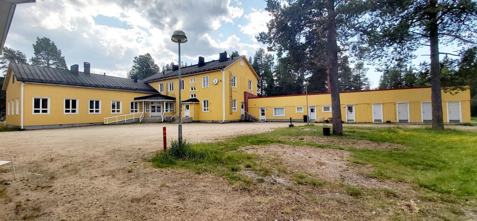 Kuukkeli Ivalo Airport Inn Exterior foto